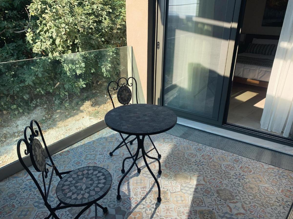 King Crimson Luxury Apartments Marathokefála Eksteriør billede